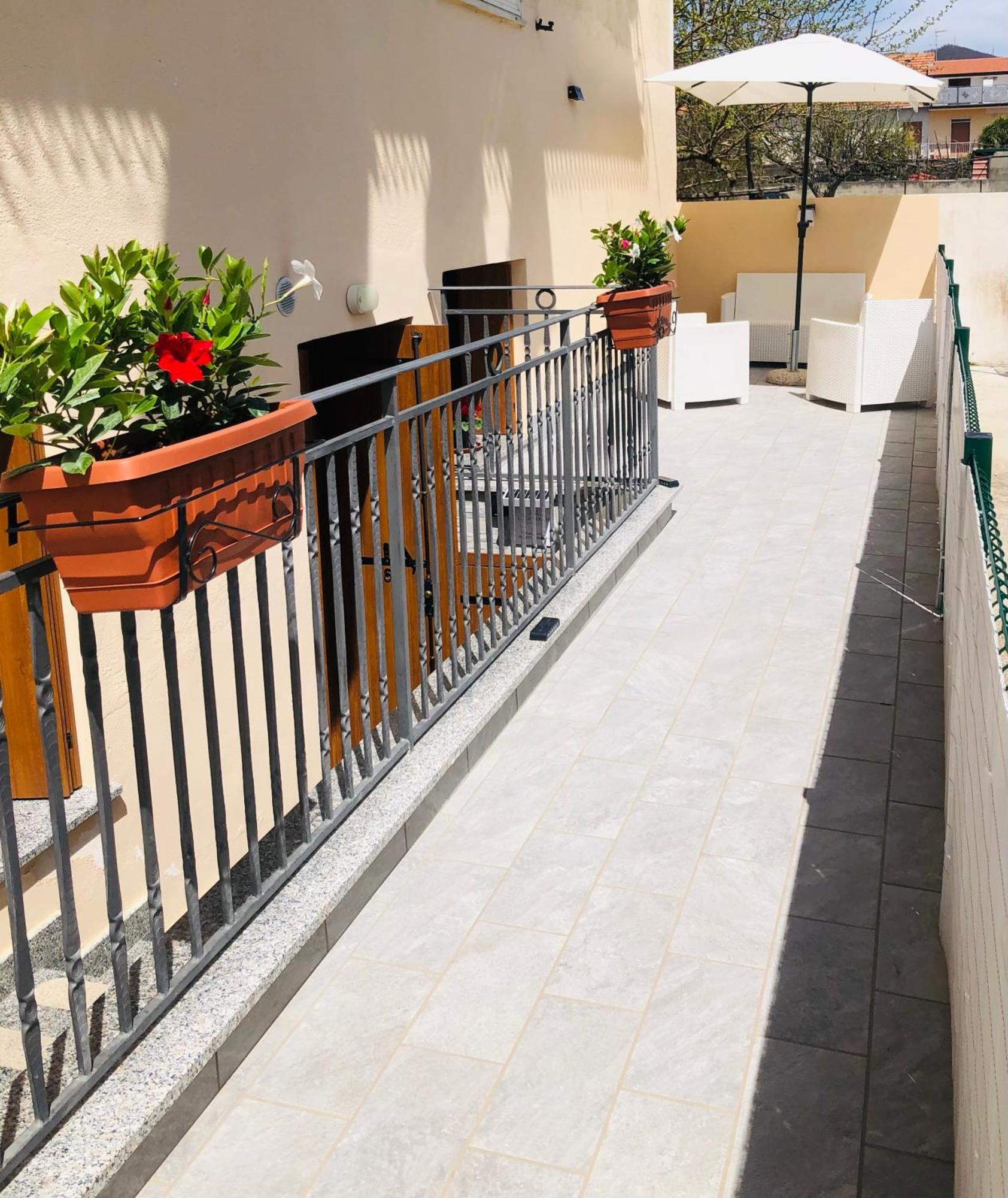 La Casa Di Pino Apartment Аджерола Екстериор снимка